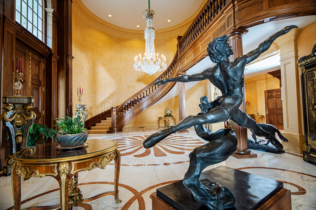 British Billionaire Lists Lakefront Florida Mansion With Hidden Treasures Foyer 1