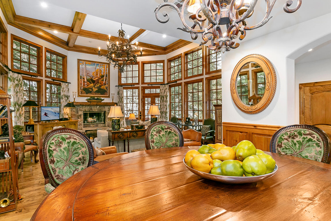 Cozy And Luxurious Beaver Creek Colorado Home Wants 7m Dining