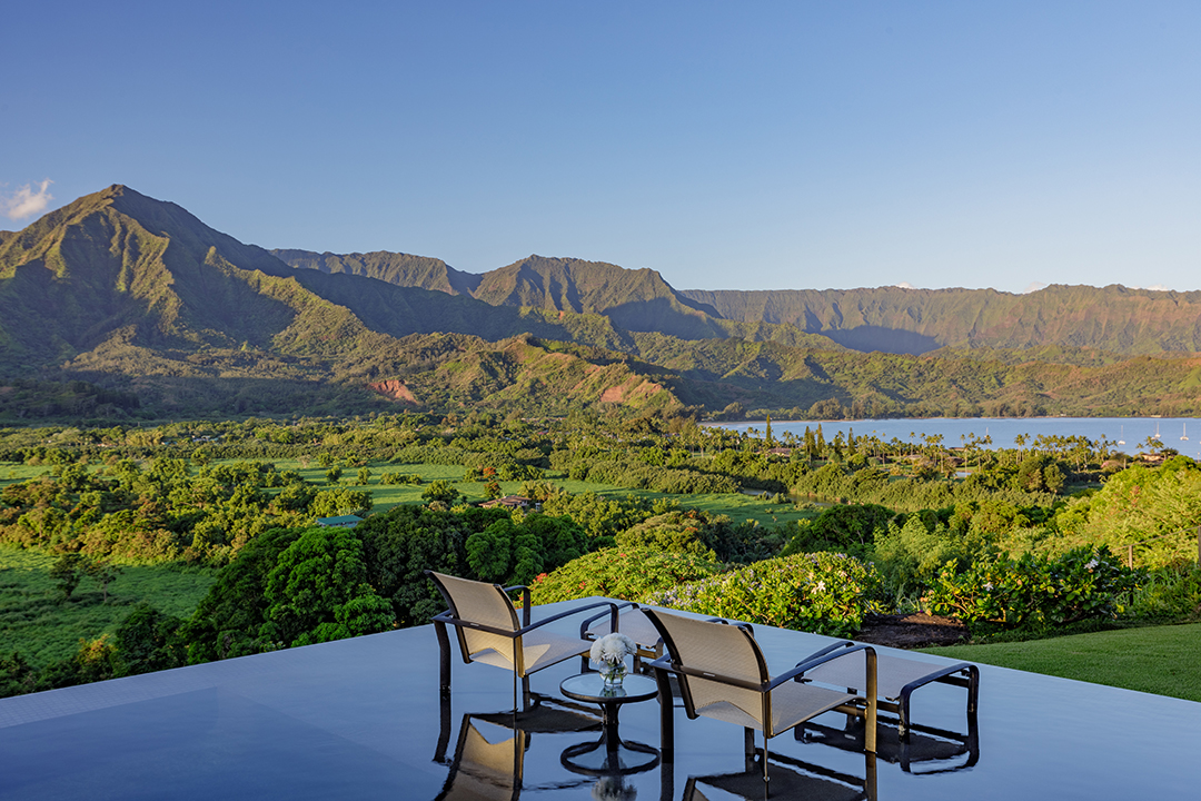 Explore A 27 8m Hawaii Utopia With Spectacular Views Chairs