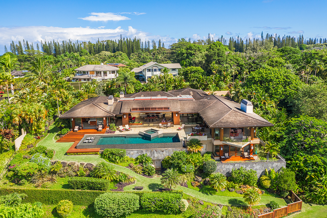 Explore A 27 8m Hawaii Utopia With Spectacular Views Gardens B