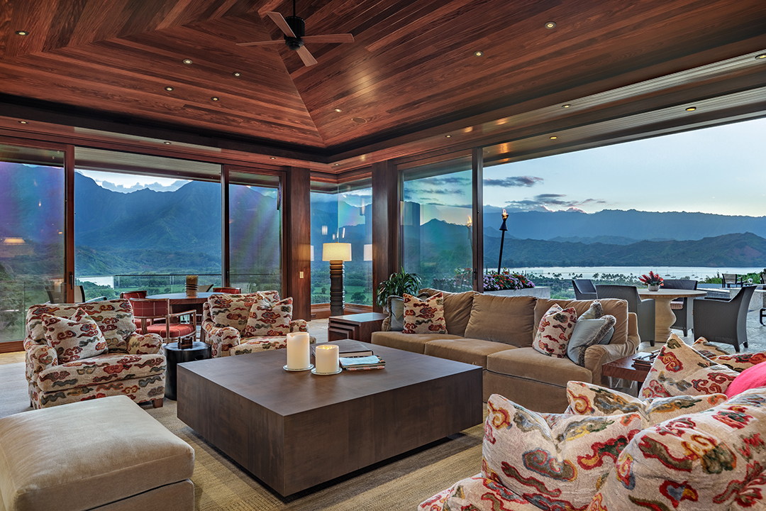 Explore A 27 8m Hawaii Utopia With Spectacular Views Living C