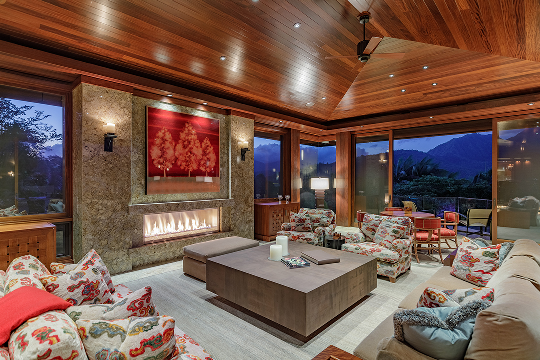 Explore A 27 8m Hawaii Utopia With Spectacular Views Living D