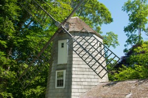 Famed Windmill House Marilyn Monroe Rented In The Hamptons Asks 11 5m Exterior