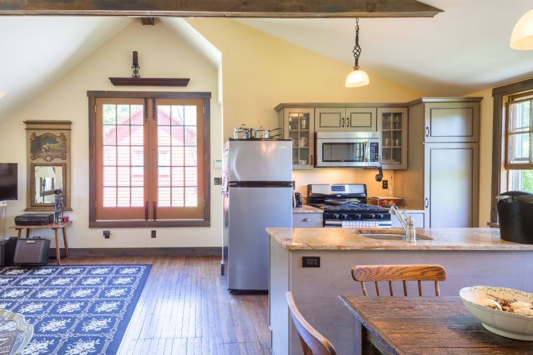 Fountain Inn Ridgefield Ct Kitchenette
