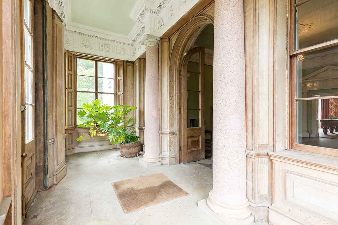 Restoration Ready A Regal Ireland Mansion In Need Of Love Asks 1 2m Entrance
