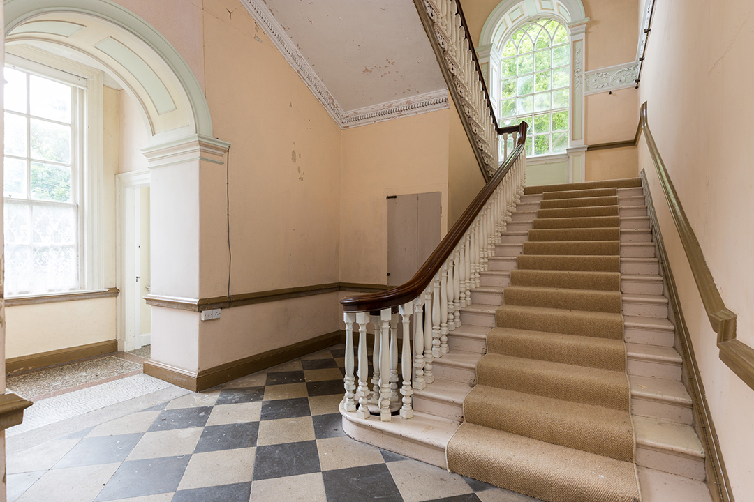 Restoration Ready A Regal Ireland Mansion In Need Of Love Asks 1 2m Stairs