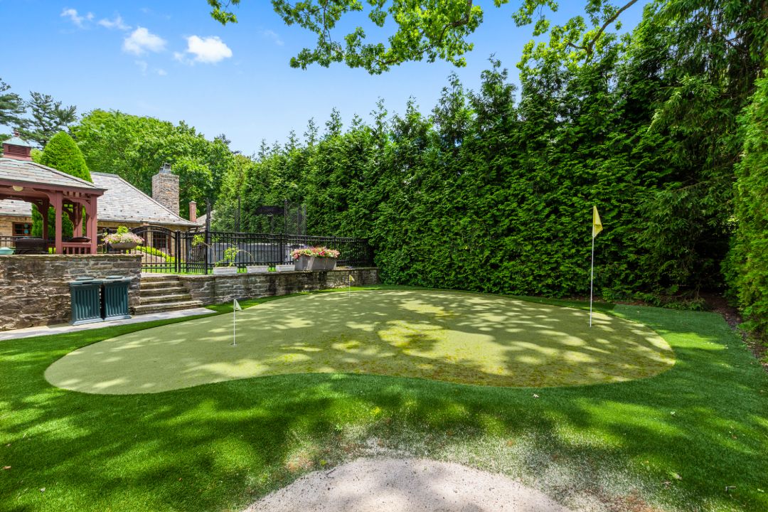 Sunnybrook Rd Bronxville Ny Estate Putting Green