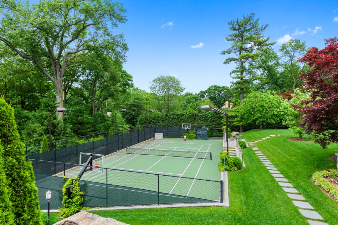 Sunnybrook Rd Bronxville Ny Estate Tennis Court