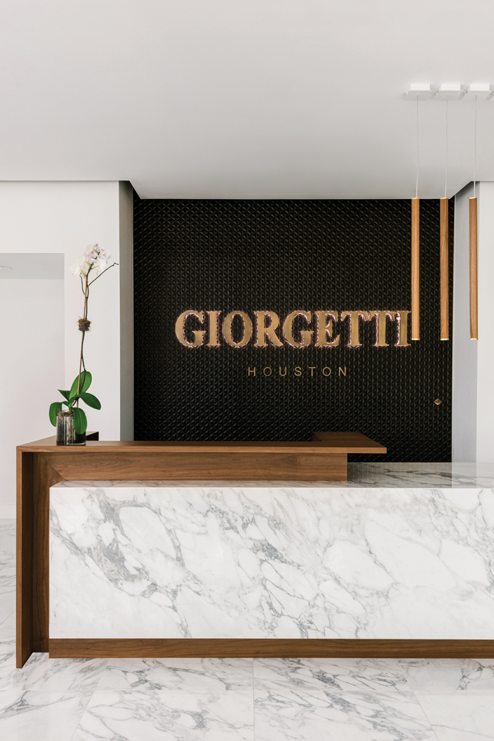 Two New Luxurious Residential Buildings Giorgetti Building Houston The Centrale Nyc Giorgetti Houston Lobby And Model Unit 39 Ph Divya Pande