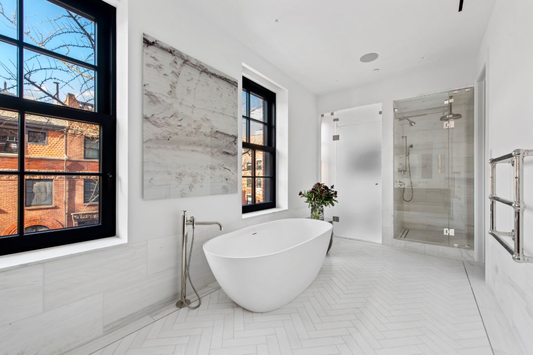 Brooklyn Heights Townhouse Master Bath Tub