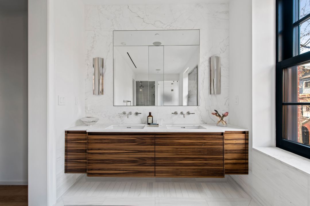Brooklyn Heights Townhouse Master Bathroom
