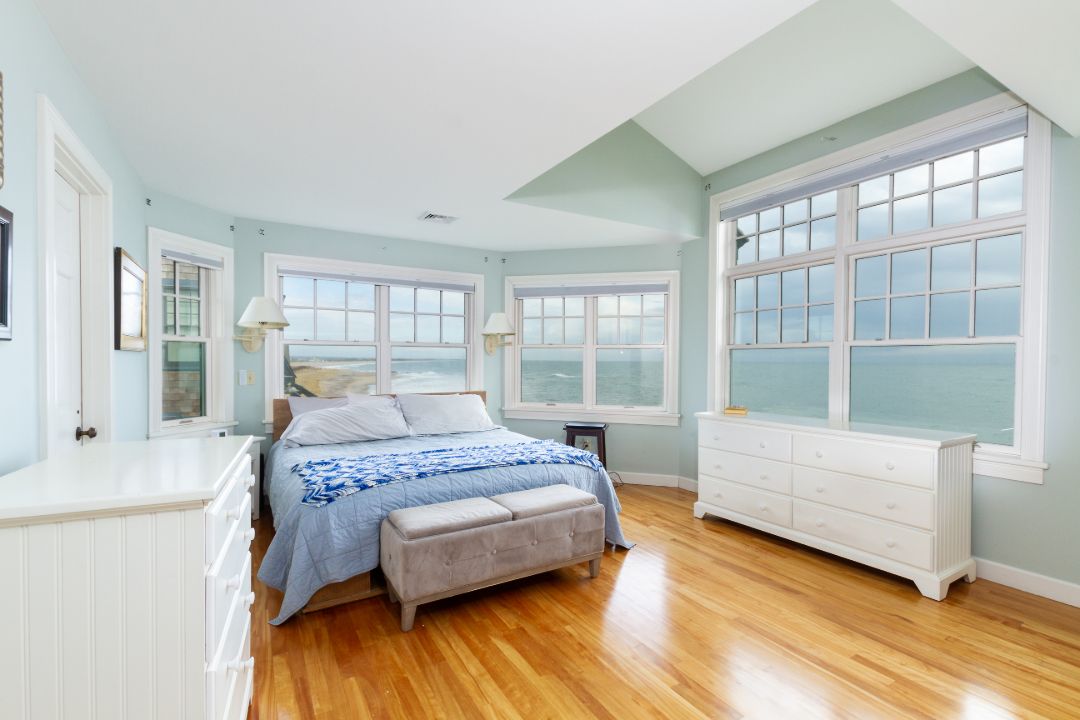 Central Beach Quonnie Charlestown Beach House Bedroom