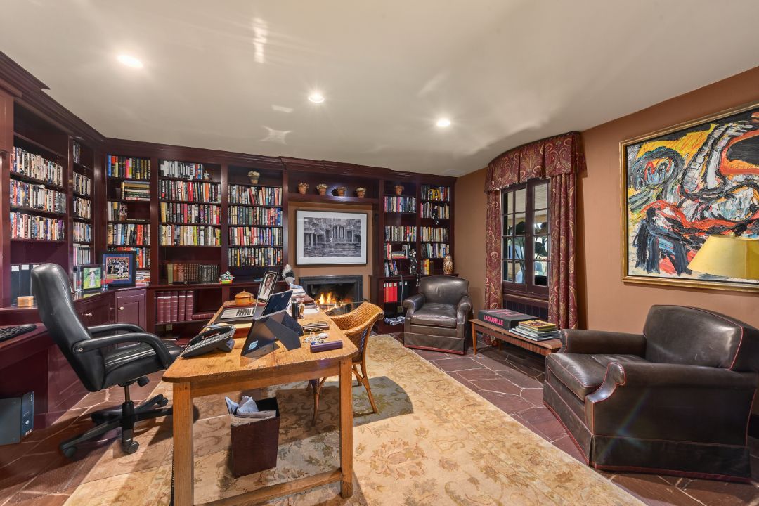 Chicago Producer Westchester Estate Home Office