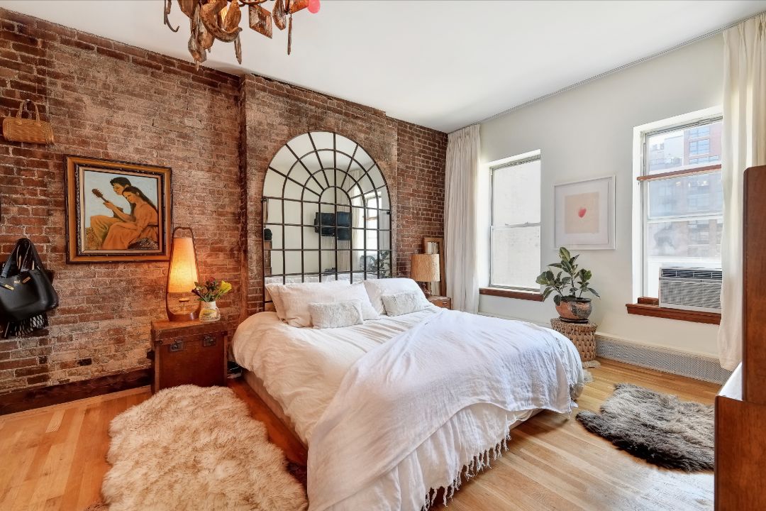 Erin Wasson Les Penthouse Bedroom