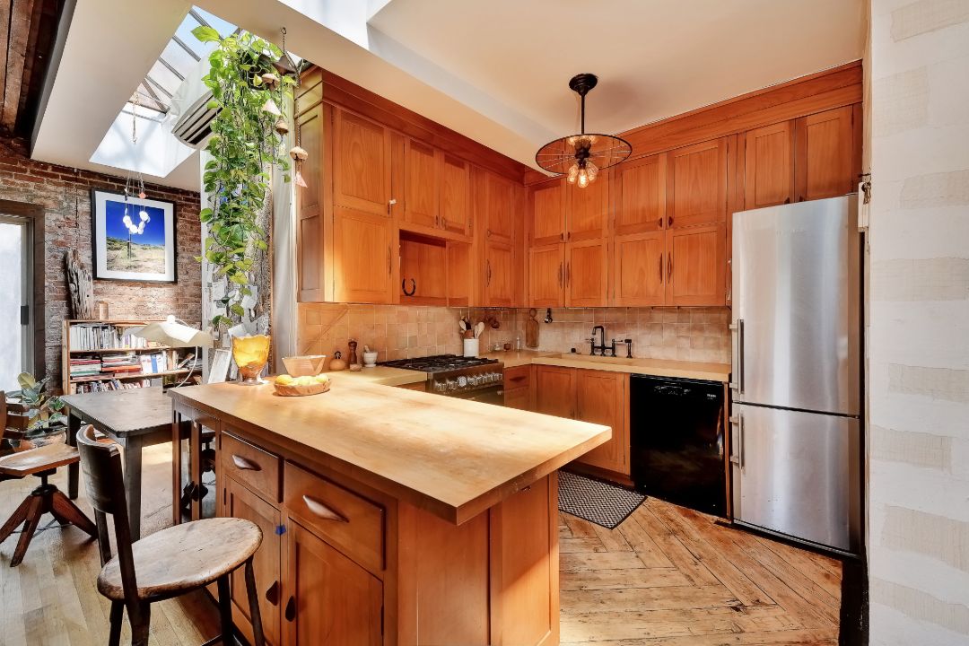 Erin Wasson Les Penthouse Kitchen