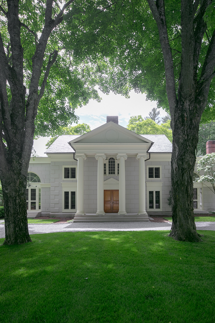 Gracious 11 Acre Estate In Lyme Ct Seeks 3 75m Facade