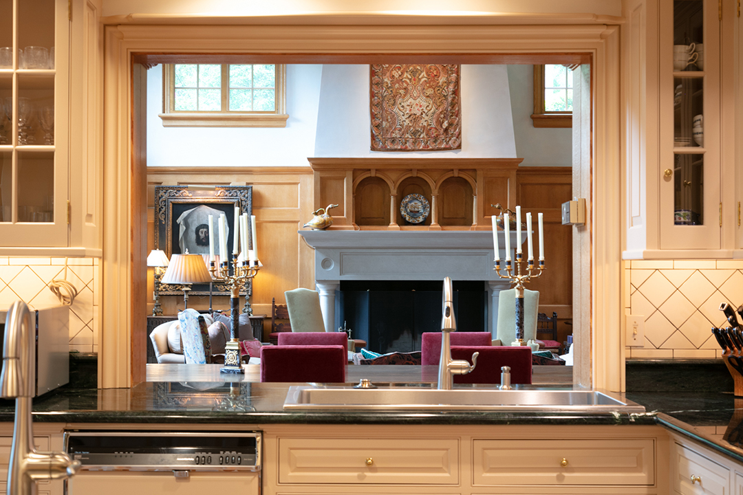 Gracious 11 Acre Estate In Lyme Ct Seeks 3 75m Kitchen