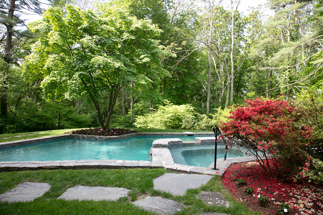 Gracious 11 Acre Estate In Lyme Ct Seeks 3 75m Pool