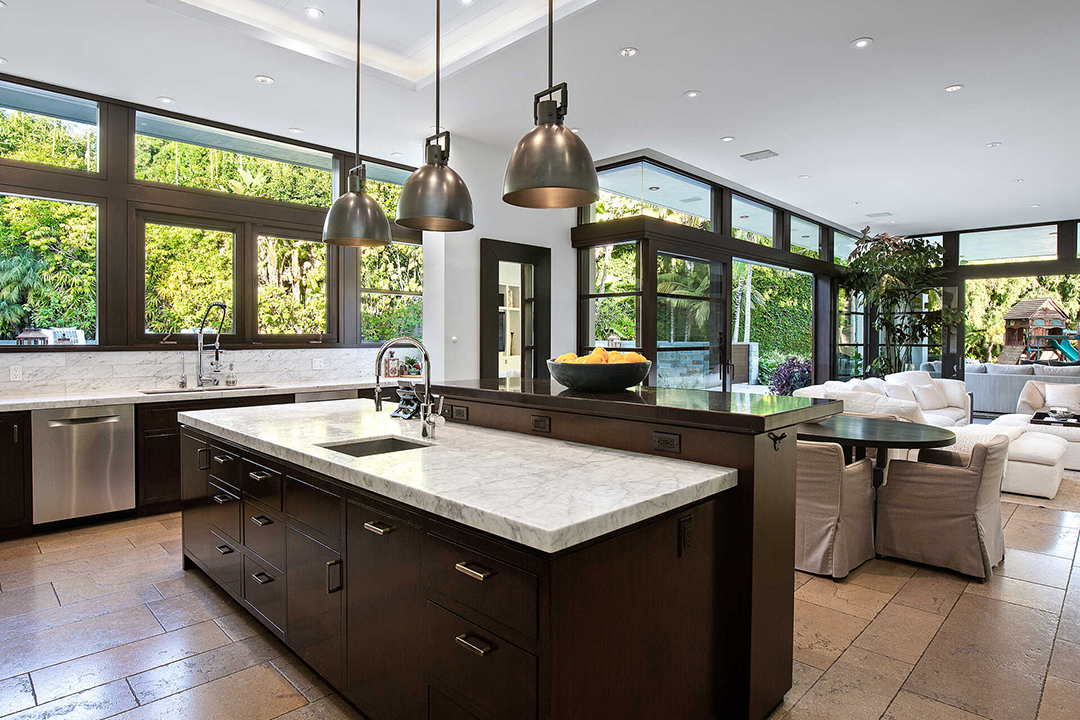 Matt Damons Contemporary Pacific Palisades Mansion Lists For 21m Kitchen