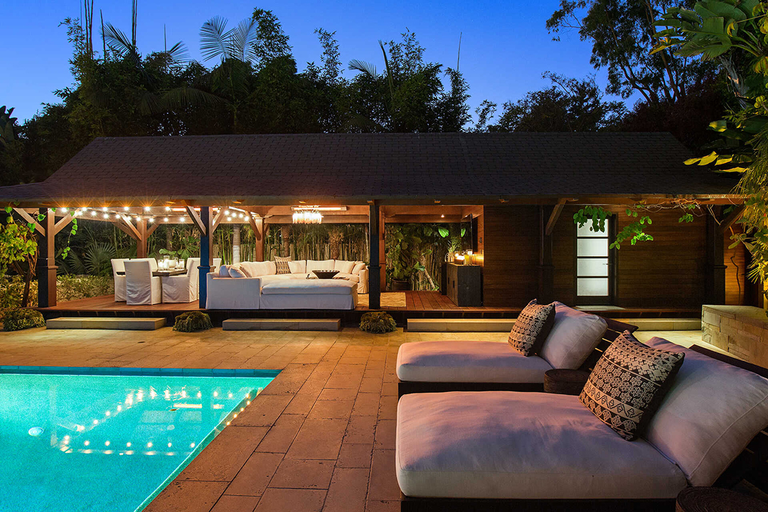 Matt Damons Contemporary Pacific Palisades Mansion Lists For 21m Pool D