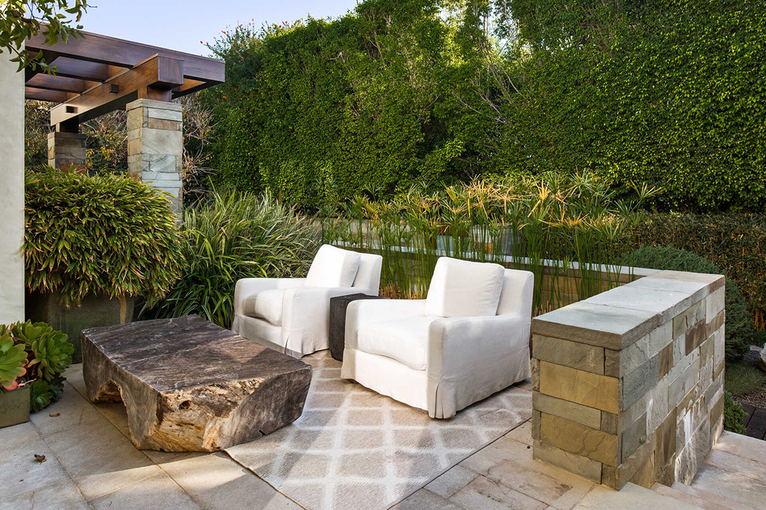 Matt Damons Contemporary Pacific Palisades Mansion Lists For 21m Terrace