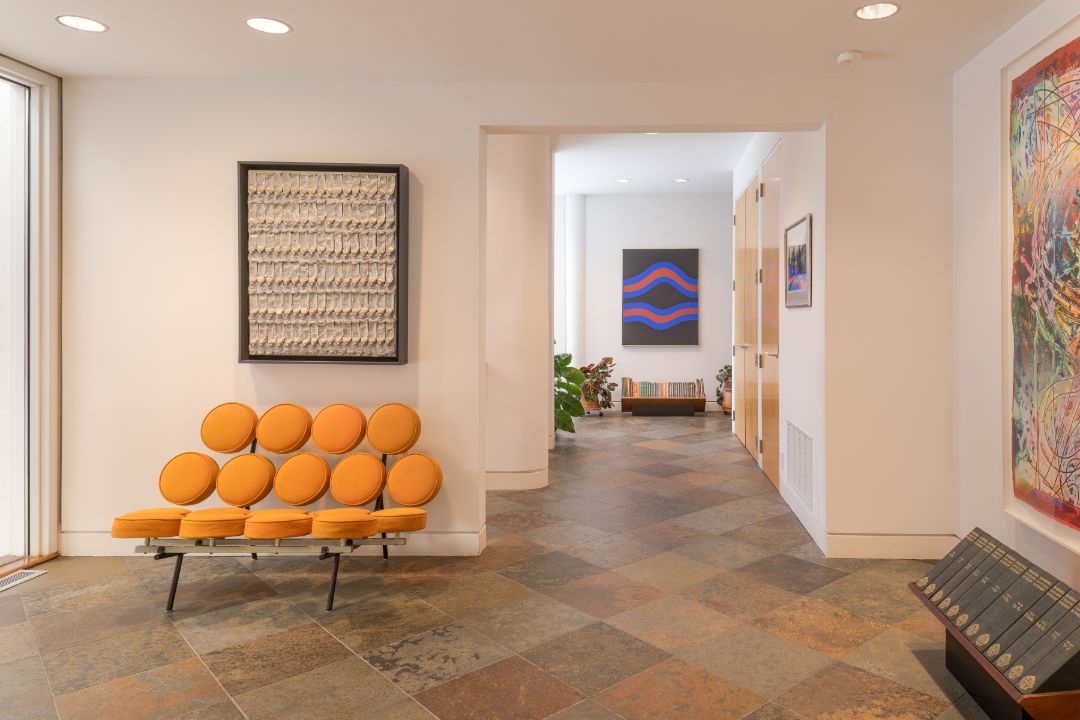 Moma Curator Pound Ridge Home Mudroom