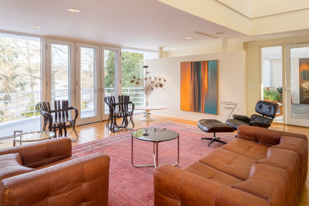 Moma Curator Pound Ridge Home Living Room