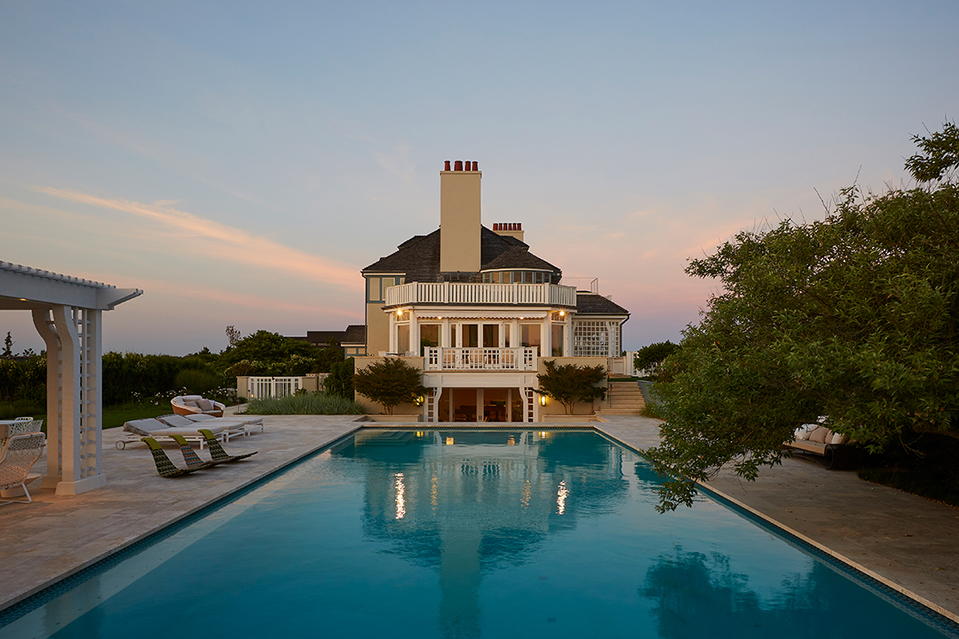 Oceanfront Mansion Becomes Priciest Home For Sale In The Hamptons Duskv1