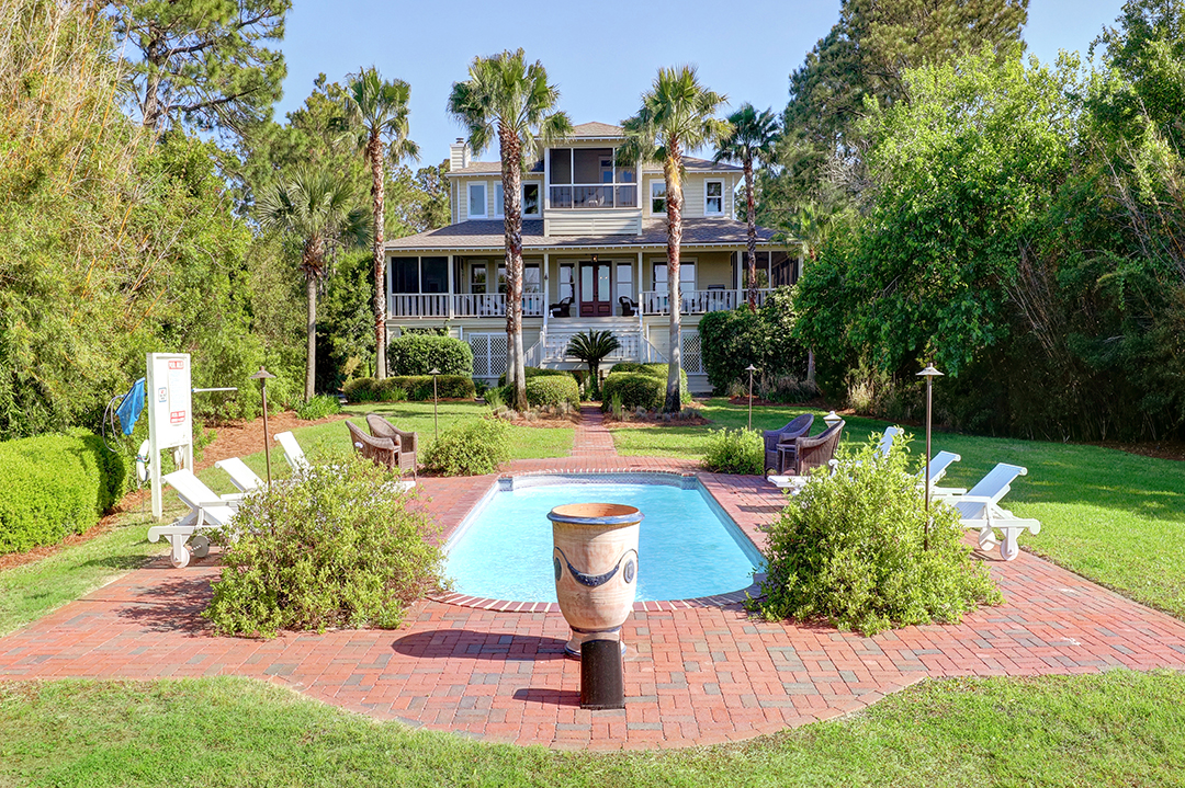 Sandra Bullock Sells Beautiful Tybee Island Home Exterior C