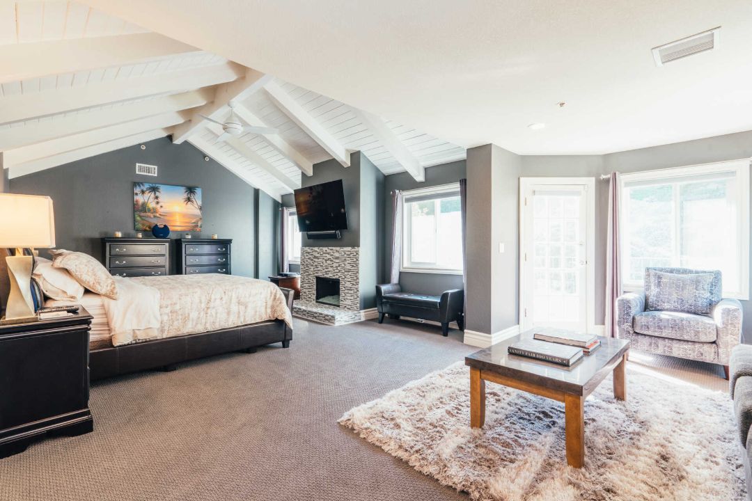Shaquille Oneal Sells Bell Canyon Home Master Bedroom