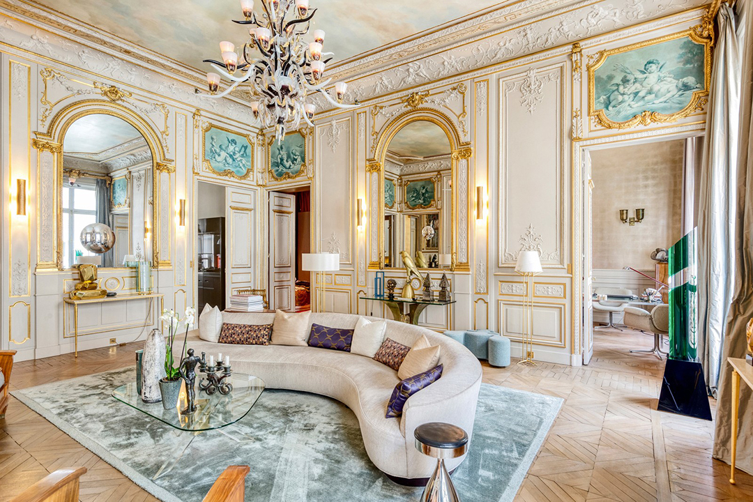 This Romantic Paris Apartment Listed For 7 6m Is Swoon Worthy Living Room C