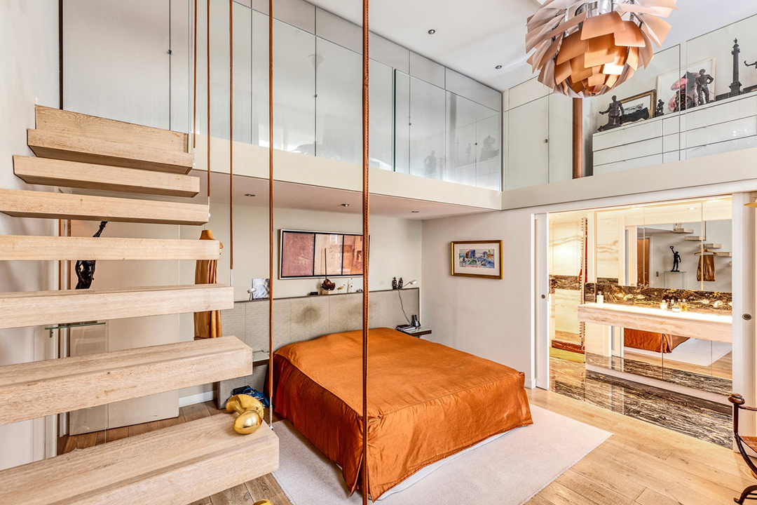 This Romantic Paris Apartment Listed For 7 6m Is Swoon Worthy Master Bed B