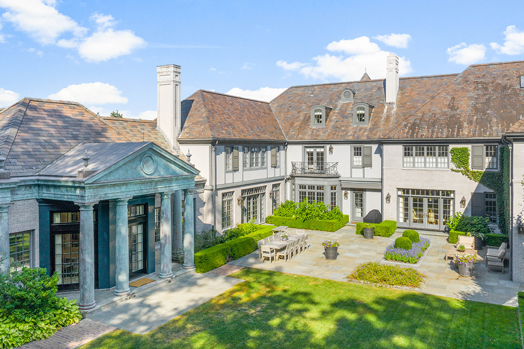 Tour A 30m Greenwich Estate Transformed By Steven Gambrel Exterior Front