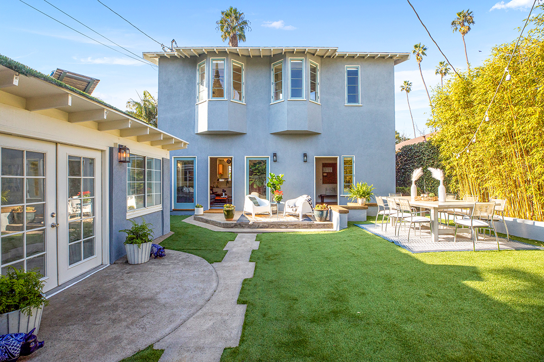 Ty Pennington Lists A Venice Beach Craftsman In No Need Of A Makeover Backyard B