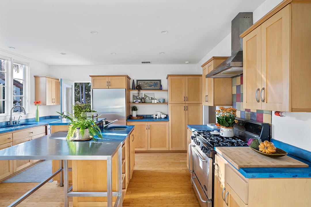 Ty Pennington Lists A Venice Beach Craftsman In No Need Of A Makeover Kitchen