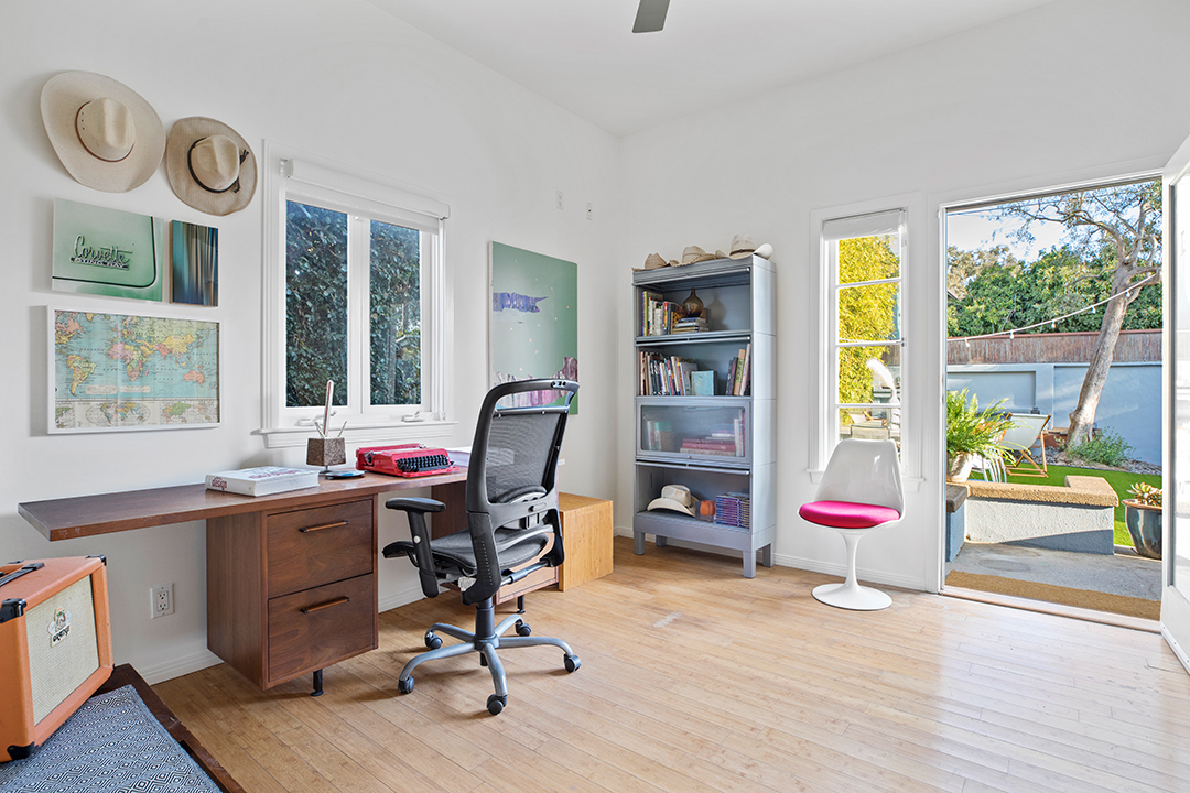 Ty Pennington Lists A Venice Beach Craftsman In No Need Of A Makeover Office