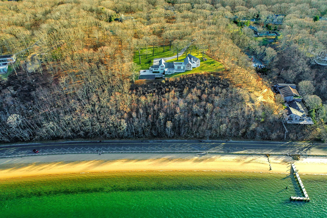 Ceo Of Knoll Lists Waterfront Architectural Stunner On Shelter Island Aerial B