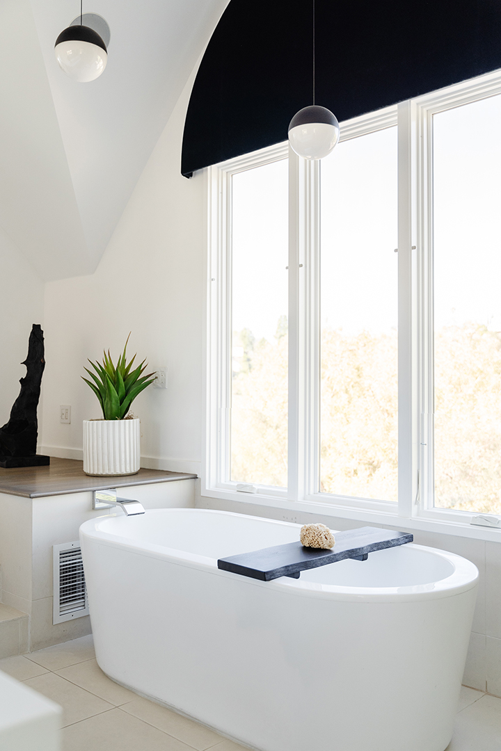 Diplos Cool Hollywood Hills Home Just Hit The Market Bathtub B