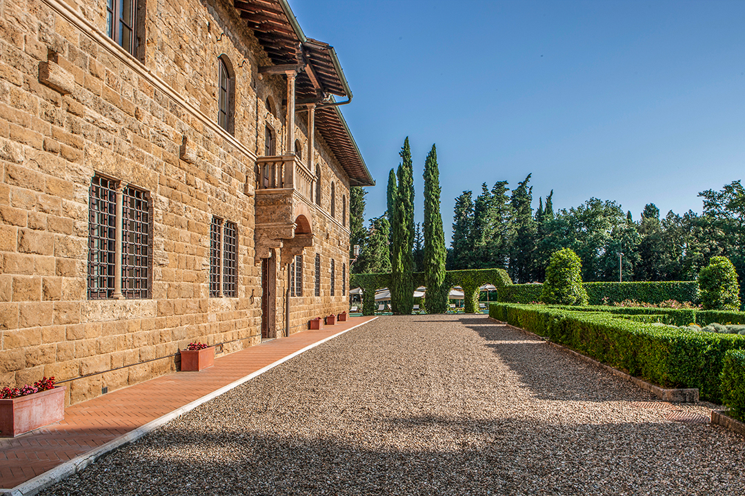 Enchanting Hotel In Tuscany Is Up For Sale Gravel