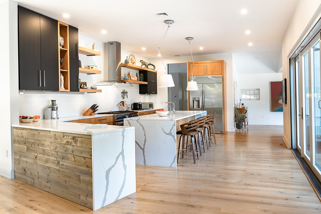 Modernized Historic Carriage House In Snedens Landing Asks 4m Kitchen B