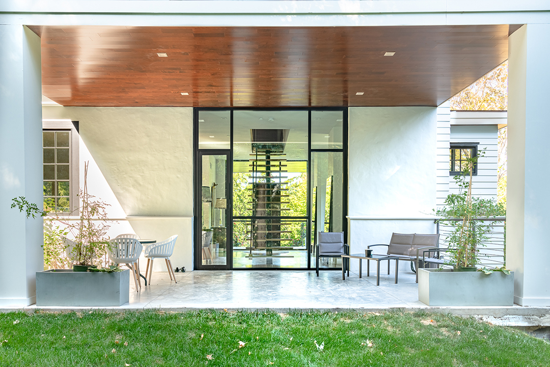 Modernized Historic Carriage House In Snedens Landing Asks 4m Modern