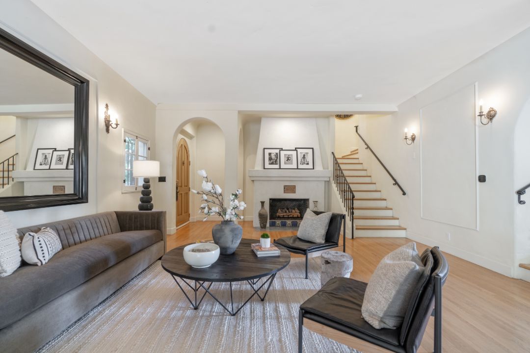 Riverdale Creator Courtney Villa Complex Los Angeles Living Room