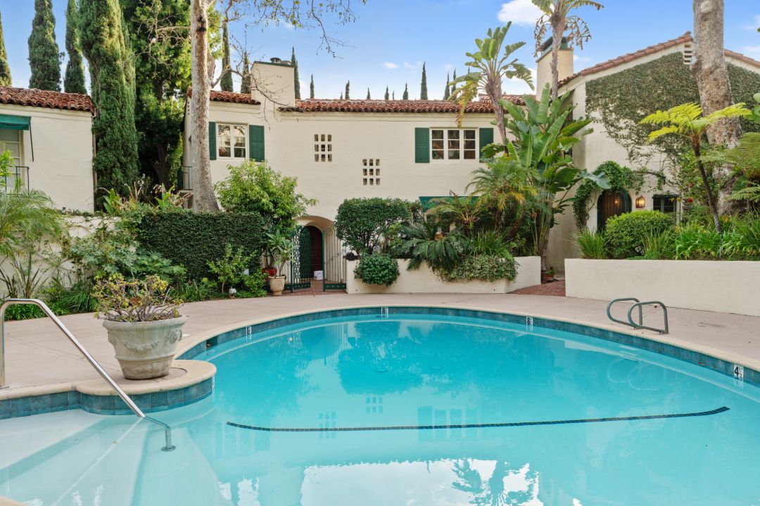 Riverdale Creator Courtney Villa Complex Los Angeles Pool II