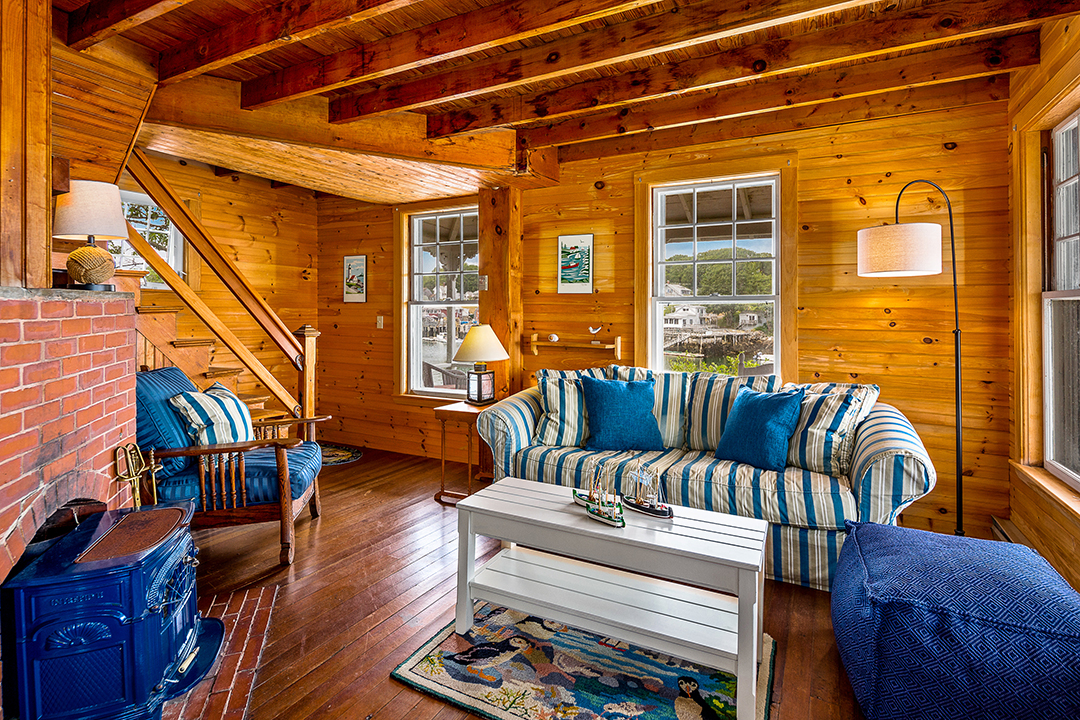 Set Of Seaside Cottages In Maine Offers A Peaceful Retreat For 2 1m Den