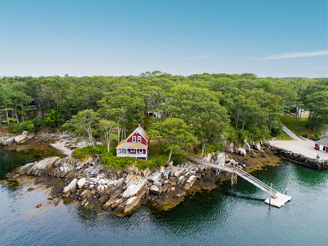 Set Of Seaside Cottages In Maine Offers A Peaceful Retreat For 2 1m Lower Cottage C