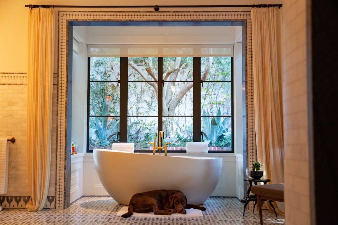 Shane Smith Vice Santa Monica Estate Bath