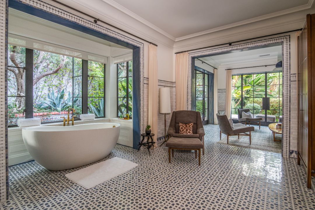 Shane Smith Vice Santa Monica Estate Bath II