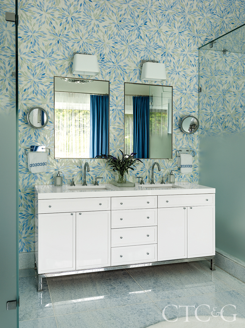 Wallcovering Designs In Bathroom