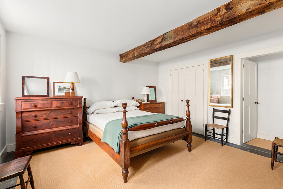 120 Year Old Historic West Village Townhouse Seeks 4 75m Bedroom