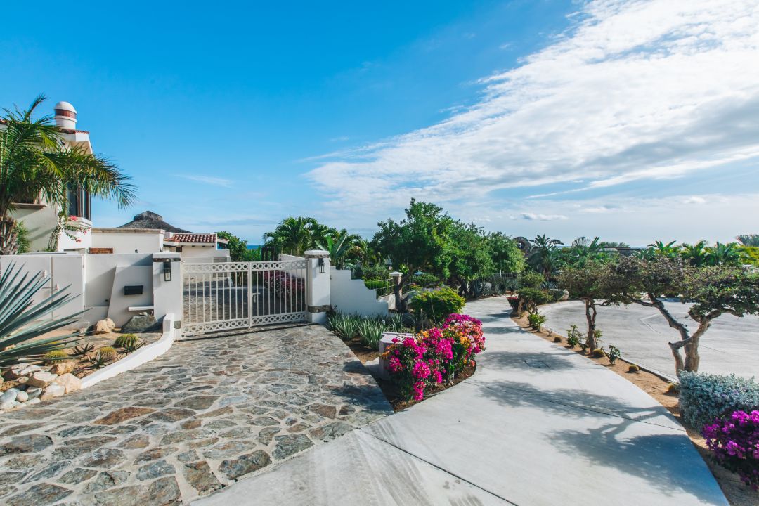 Casa Escondida San Jose Del Cabo Driveway
